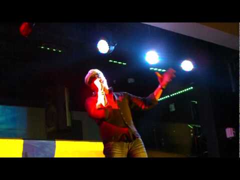 Morrisson at WMC 2012, Oceans 10. "Sanctify" and "New Day."