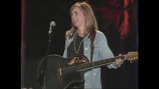 Jackson Browne, Melissa Etheridge perform “Wake Up Little Susie&quot; at the Concert for the Rock Hall