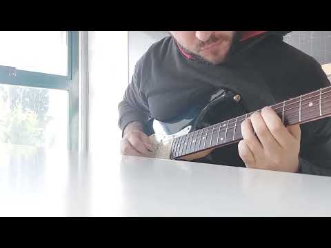 Toto - Hold the Line (Lukather solo "cover")