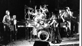 cado belle   -    airport shutdown