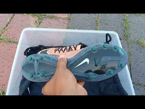 Nike Hypervenom Phinish 2 Liquid Chrome