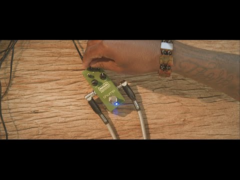 Педаль гітарних ефектів Педаль ефектів DUNLOP M281 MXR Thump Bass Preamp