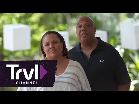 Rev Run and Family Ride Elephants in Thailand on REV RUNS AROUND THE WORLD | Travel Channel
