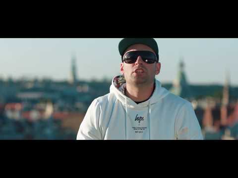 Kroolik Underwood  - Windą ponad dach (4K)