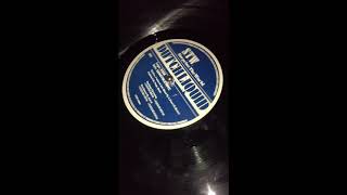 "Smooth Groove" - Dutch Liquid (Lucien Foort & Ron Matser).