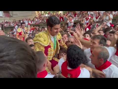 SAN FERMÍN 2024 -6to festejo | Puerta grande para Roca Rey y Tomas Rufo en Pamplona - 10/07/24