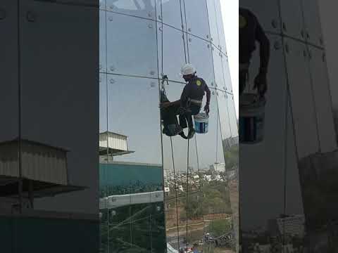 Re- silicon & silicone repairing of glass