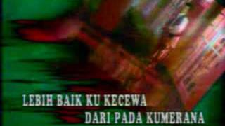 Download lagu SENYUM MEMBAWA LUKA mp3