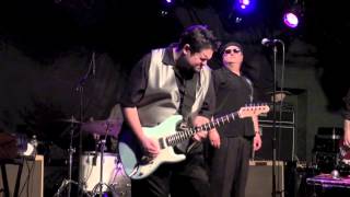 ''BITE THE DUST'' - SUGAR RAY and the Bluetones