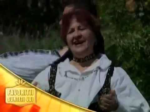 Io is fata de la moti -Aurelia Sicoie Lulusa