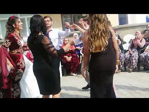 Müzisyen Özlem Ökten AKŞEHİR düğünleri Karahüyük Tepeköy mahallesinden Sertap & Kaan Ulusoy çiftin