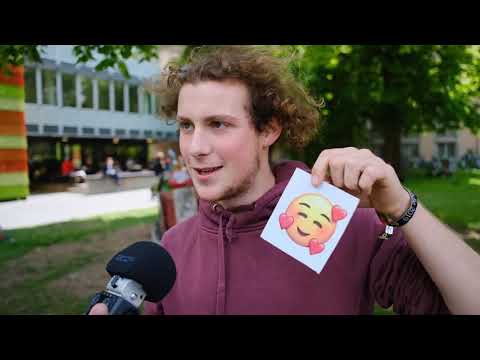 70 Jahre Grundgesetz I Kupferblau