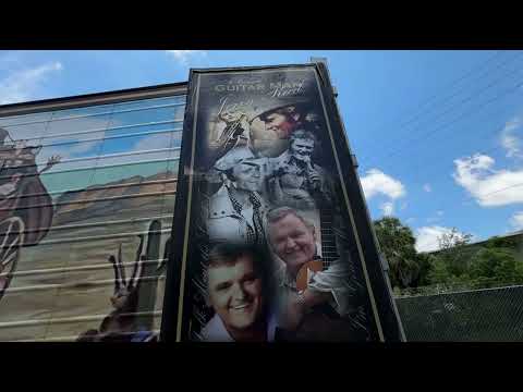 Road to wishes truck show