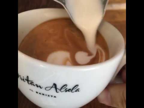 Barista skills & latte art techniques