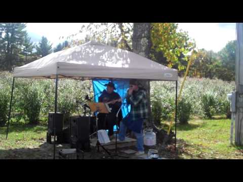 Working Man Blues (Merle Haggard cover) - Pard and Mike, 10/8/12, Limerick, Maine