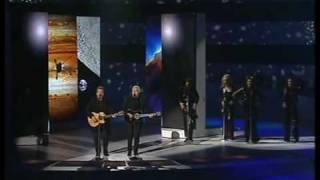 Eurovision Song Contest 2000: Olsen Brothers sing &quot;Fly on the wings of love&quot;