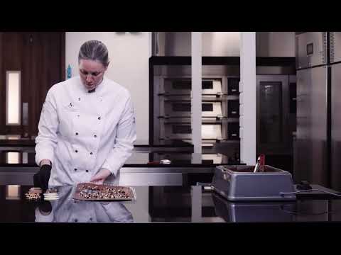 Swiss Chocolate Lollipops - Video Recipe Tutorial