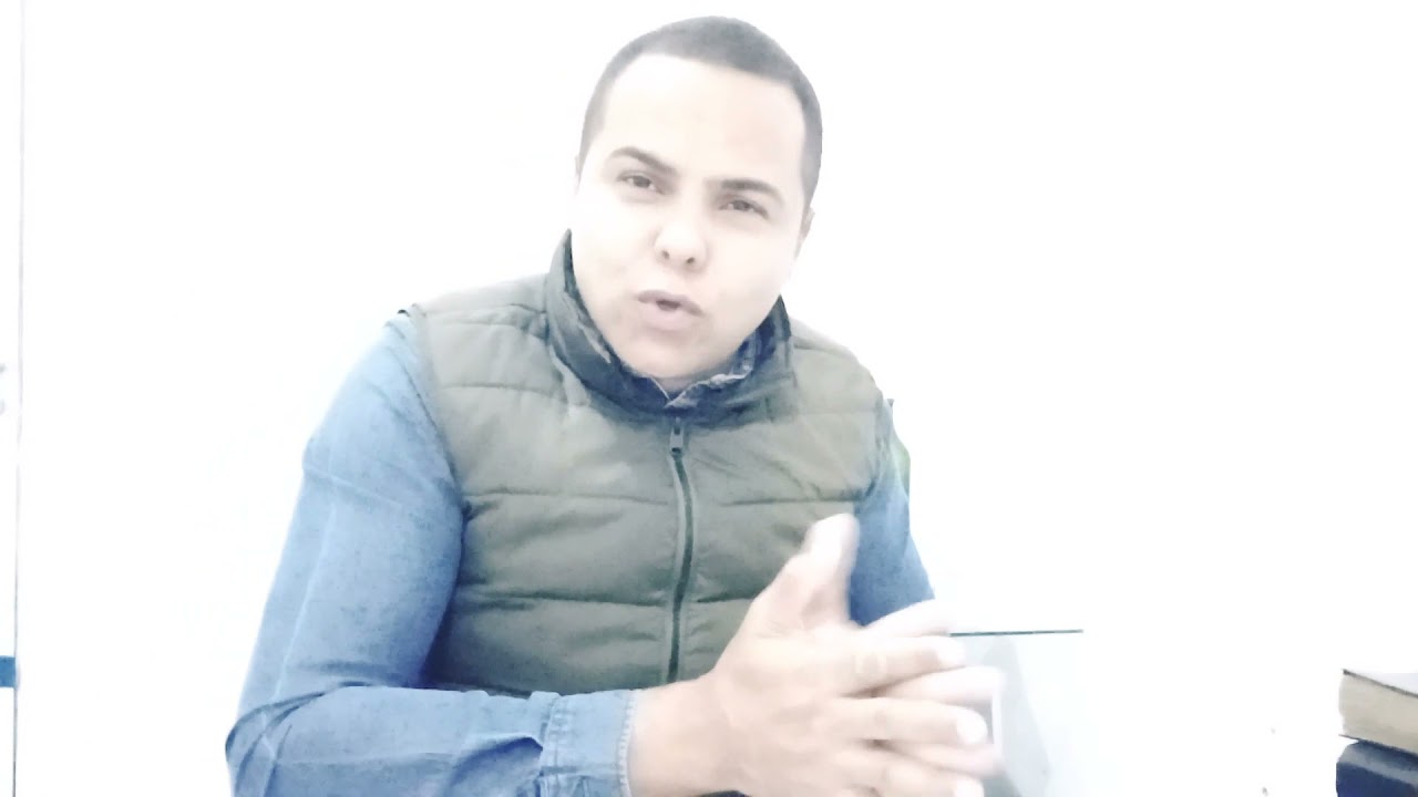Tiago 4:6 Deus resiste aos soberbos, mas dá graça aos humildes.