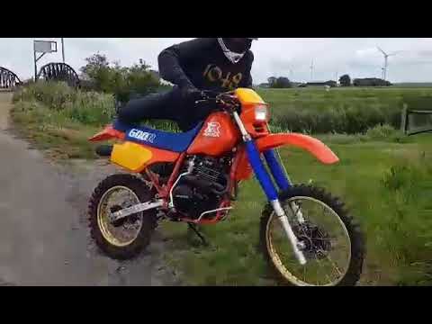 Honda xr 600 r 1986 test ride after renovation made by Garage 27