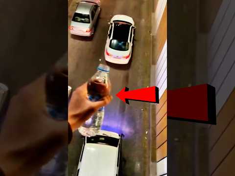 A Încercat Să Ude O Mașină Dar Planul Nu A Mers Cum Credea! 😂