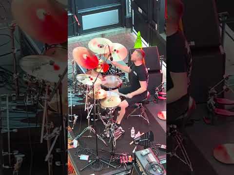 Michel Belanger performing “How Could I ?” With Cynic at MDF 2025