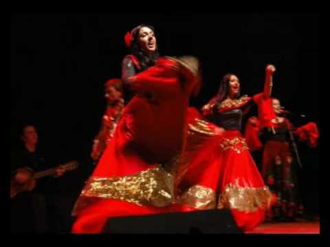 show Group    Dzheski Gloss