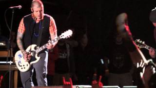 Rancid - &quot;Something In The World Today&quot; (Echo Beach / Toronto) - 12/06/13