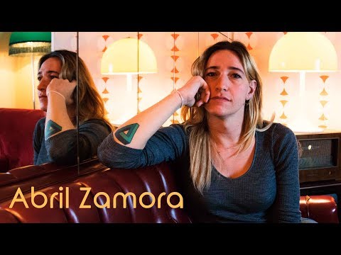 UN CAFÉ CON - Abril Zamora | #ActoresActricesRevista