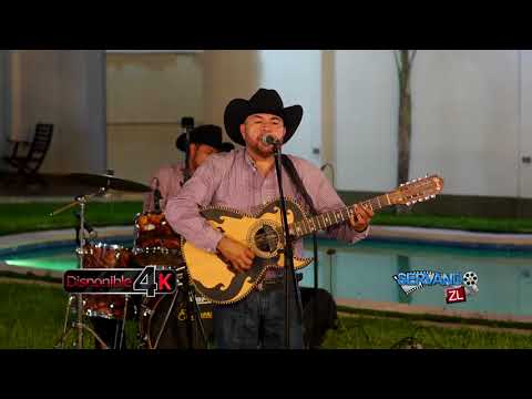 Israel Bravo y Su Grupo Aferrado - El Chulo (En Vivo 2017)