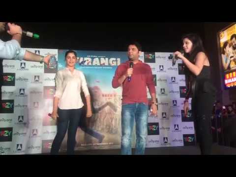 Kapil Sharma and Monika gill with anchor Bhawna khandelwal 