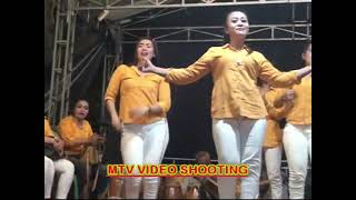 Download lagu DJ Jaipong Different Caste mp3 Download lagu DJ Jaipong Different Caste mp3