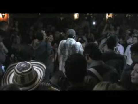 Desconectado en Maracaibo Felipe Pelaez