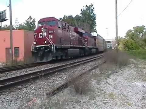 CP 8846 leads train 484 thru Miller Valley into the yard at the Cut Off 8 17 12