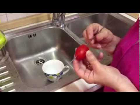Italian Cooking Secret - How To Remove Difficult To Digest Tomato Seeds