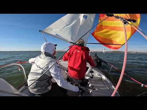 J24 race School DCYC new crew, the things you never want to see but are part of learning #sailing