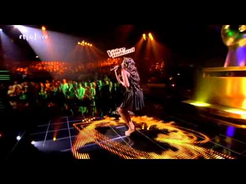 Pearl Josefszoon  in The Voice of Holland 26-11-2010