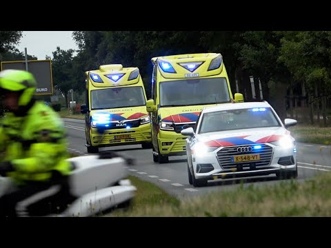 [VTB] Ambulances 02-131 Hurdegaryp & 02-116 Buitenpost onder politiebegeleiding naar het FMC