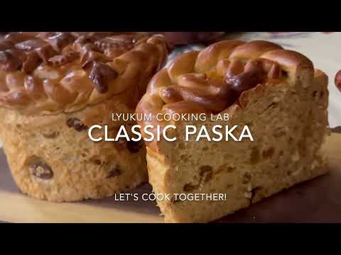 Classic Ukrainian Paska