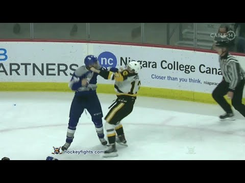 Andre Anania vs Avery Hayes