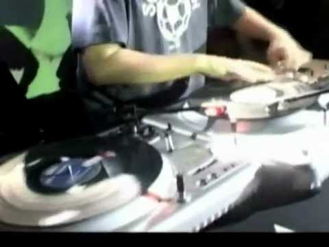 DJ Woody Unearthed   World Vestax Winning performance 2002