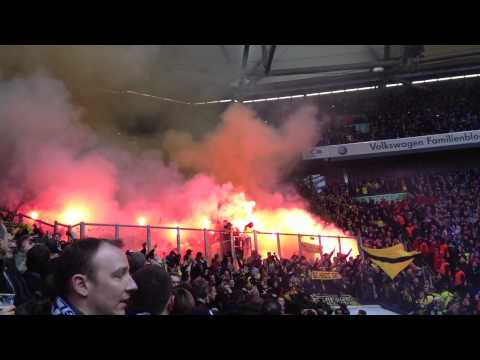 S04-BVB 09.03.2013 Pyrotechnik