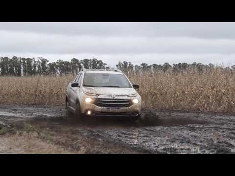 Fiat Toro Volcano 9AT - Test - Matías Antico - TN Autos
