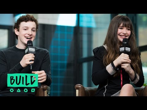 Malina Weissman & Louis Hynes On Netflix's "A Series of Unfortunate Events"