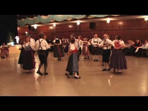 Auftritt der Volkstanzgruppe Klosterneuburg