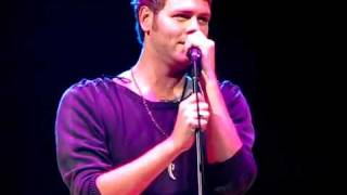 Brian McFadden - Now We Only Cry live