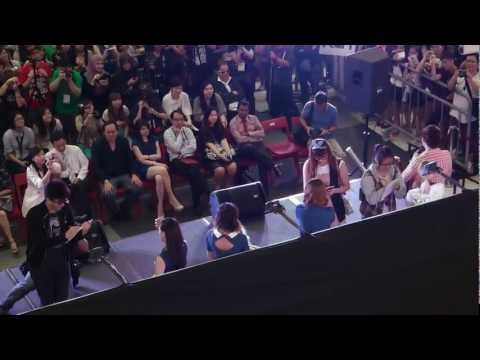 2/10/2012 SKarf in Singapore Bugis+ [HD]