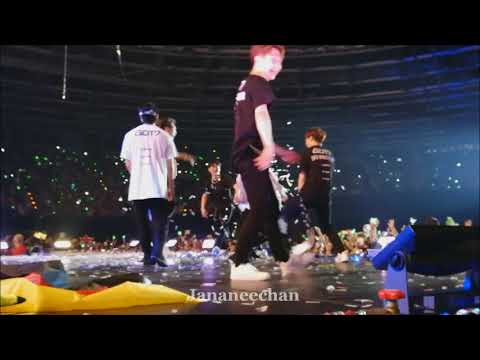 180608 GOT7 Eyes on You World Tour 2018 Berlin - Ending Fly