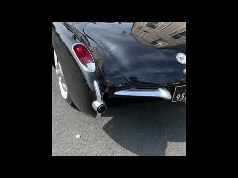 V8 Sound of this Corvette 1957’s