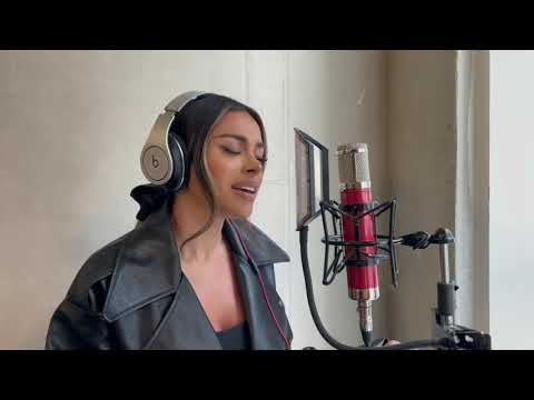 Bambi Bains - Playing Games x Bewafa (Medley Cover)