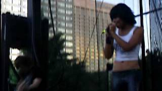 Fefe Dobson - I&#39;m A Lady (live in Toronto 2007)